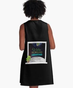 Alternative view of Vestido acampanado | Vida, Propiedad, Libertad