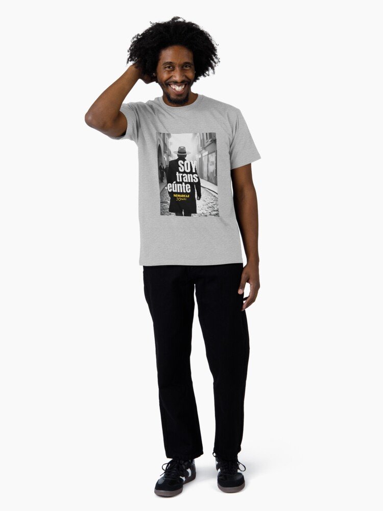 Camiseta premium | Soy transeúnte - Imagen 3