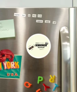 Imán | Democracia formal (letras negras)